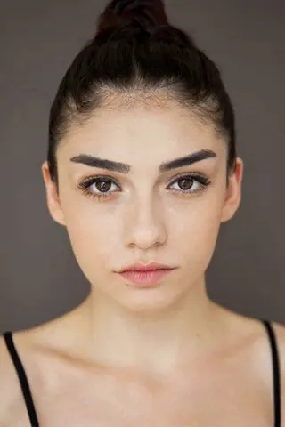 Peliculas de Hazar Ergüçlü