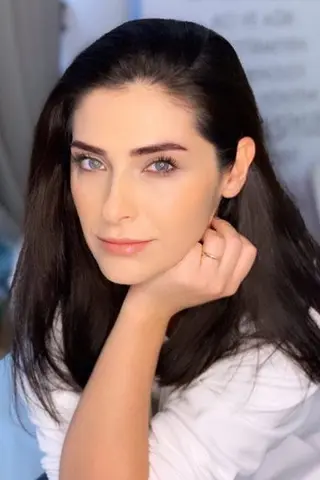 Gülşah Comoğlu - Córka • Potomstwo