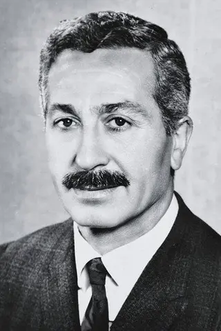 Peliculas de Haydar Karaer