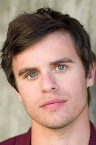 Peliculas de Garrett Coffey