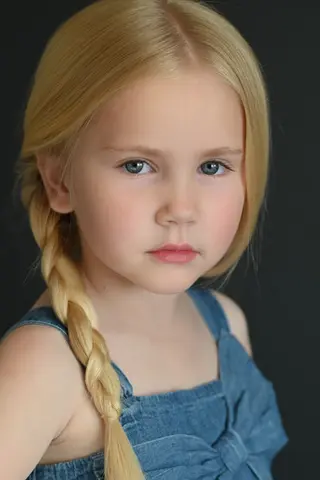 Peliculas de Emily Katherine Ford