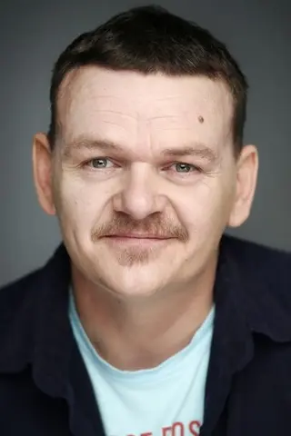 Peliculas de Gregory Quinn