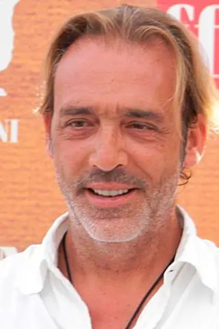 Peliculas de Luca Ward