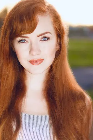 Peliculas de Holly Bonney