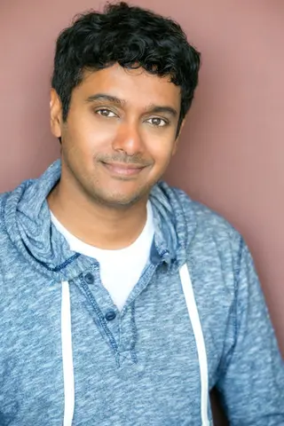 Peliculas de Charan Prabhakar