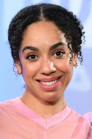 Peliculas de Pearl Mackie