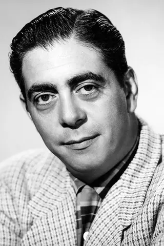 Peliculas de Robert Strauss
