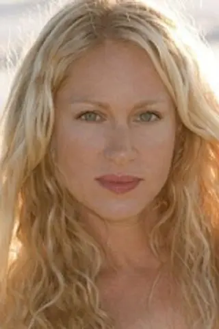 Peliculas de Elle Russ