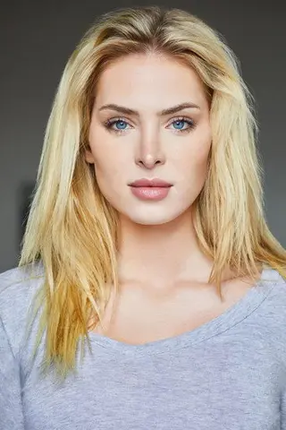 Peliculas de Saxon Sharbino