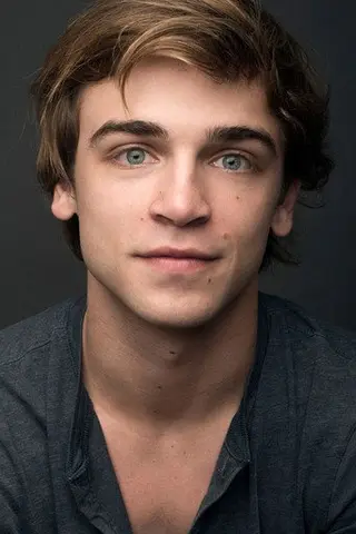 Peliculas de Sean Grandillo