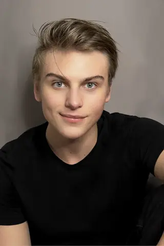 Peliculas de Connor DeWolfe