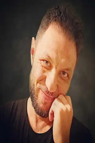 Peliculas de Ali Atakan Şimşek
