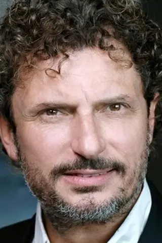 Peliculas de Stefano Benassi