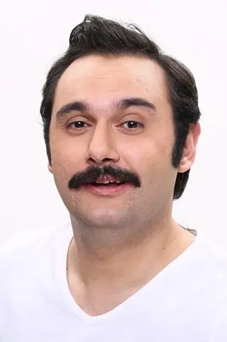 Gökçen Gökçebağ - Córka • Potomstwo