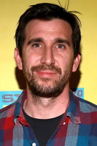 Peliculas de Kris Avedisian
