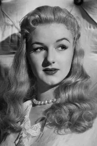 Peliculas de Joan Sims