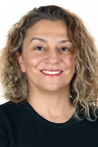 Peliculas de Ayşen Sezerel