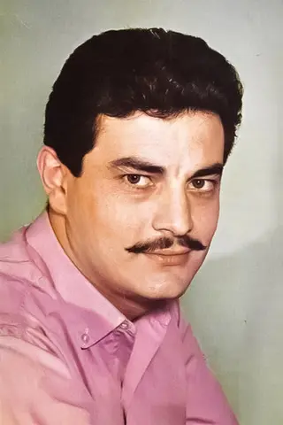 Peliculas de Tanju Gürsu
