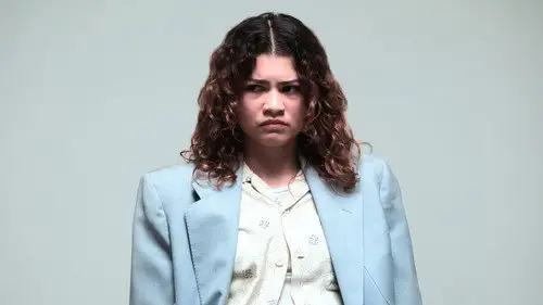 Euphoria Temporada 3 Episodios 4 • Sub Español