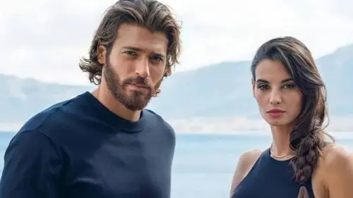 Violeta como el mar Temporada 1 Episodios 2 • Sub Español