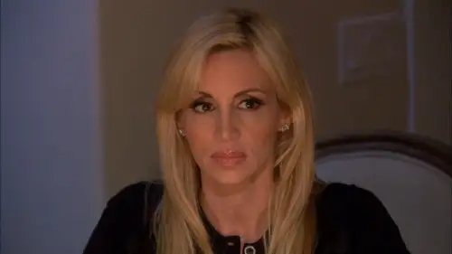Mujeres ricas de Beverly Hills Temporada 2 Episodios 10 • Sub Español