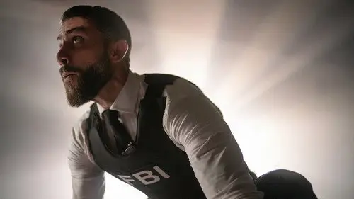 FBI Temporada 4 Episodios 1 • Sub Español
