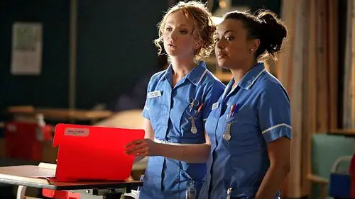 Holby City Temporada 12 Episodios 7 • Sub Español