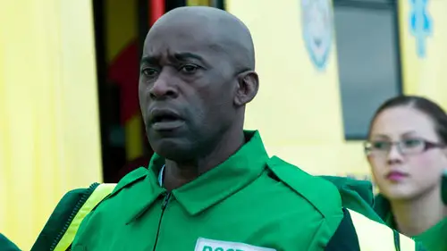 Casualty Temporada 28 Episodios 4 • Sub Español