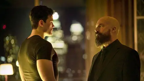 Titanes Temporada 4 Episodios 1 • Sub Español