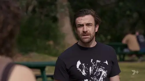 Home and Away Temporada 39 Cap 8 • Español Online
