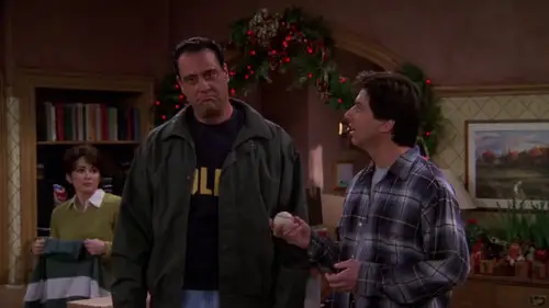 Todo el mundo quiere a Raymond Temporada 1 Episodios 12 • Sub Español