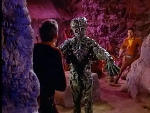 Perdidos en el espacio Temporada 2 Episodios 12 • Sub Español