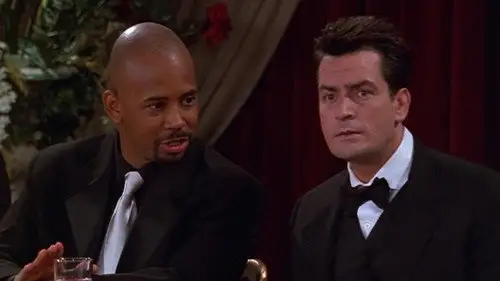 Spin City Temporada 5 Episodios 20 • Sub Español