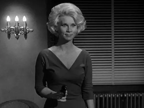 Más allá del límite 1963 Temporada 1 Episodios 16 • Sub Español