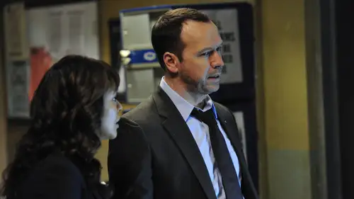 Familia de policías Temporada 5 Episodios 3 • Sub Español