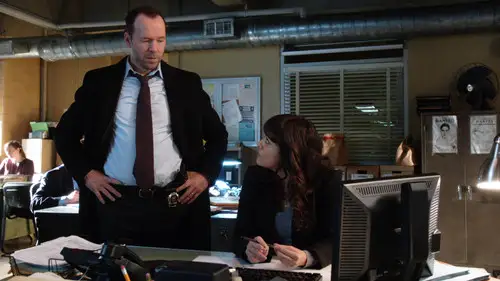 Familia de policías Temporada 5 Episodios 13 • Sub Español