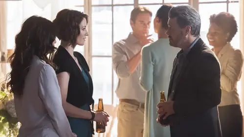 Supergirl Temporada 3 Episodios 3 • Sub Español