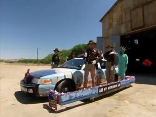 Reno 911! Temporada 5 Episodios 16 • Sub Español