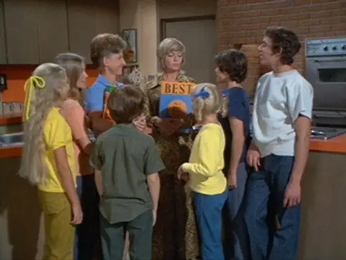 The Brady Bunch Temporada 3 Episodios 8 • Sub Español