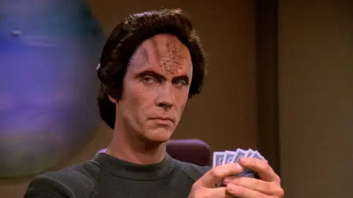 Star Trek: La nueva generación Temporada 7 Episodios 2 • Sub Español