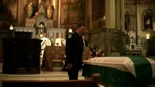 Familia de policías Temporada 1 Episodios 4 • Sub Español