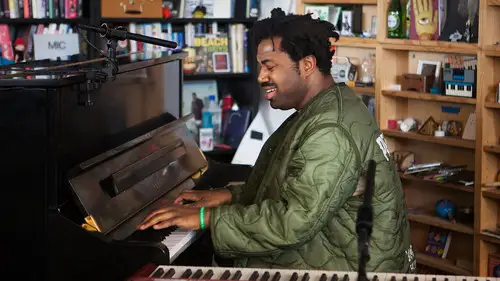 NPR Tiny Desk Concerts Sezon 10 Odc 18 • Online