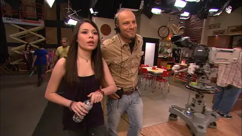 iCarly 2007 Temporada 3 Episodios 15 • Sub Español