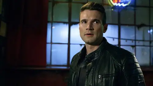 S.W.A.T.: Los hombres de Harrelson Temporada 3 Episodios 11 • Sub Español