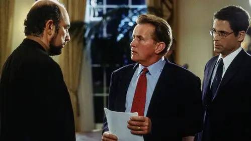 El ala oeste de la Casa Blanca Temporada 1 Episodios 3 • Sub Español