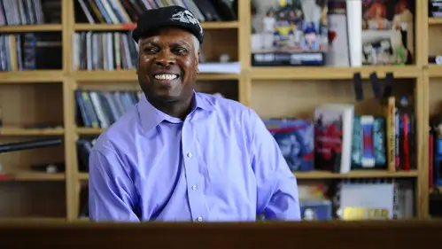 NPR Tiny Desk Concerts Sezon 4 Odc 25 • Online