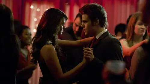 Crónicas vampíricas Temporada 5 Episodios 13 • Sub Español