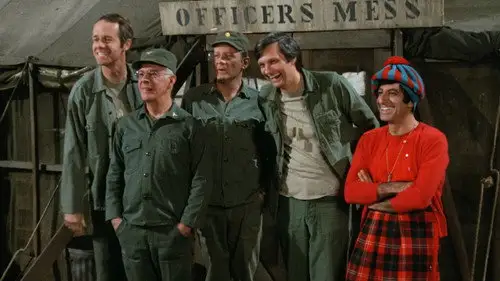 M*A*S*H Temporada 4 Episodios 19 • Sub Español