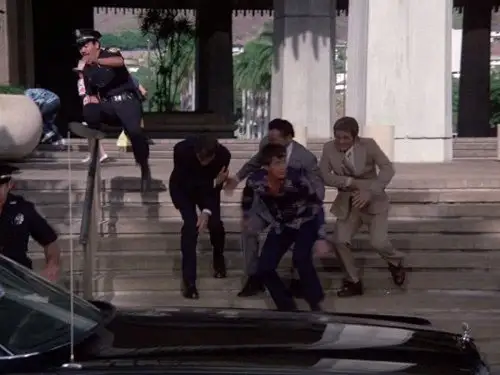 Hawaii 5-0 Temporada 8 Episodios 18 • Sub Español