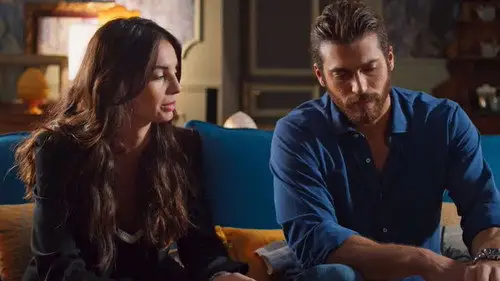 Violeta como el mar Temporada 1 Episodios 9 • Sub Español